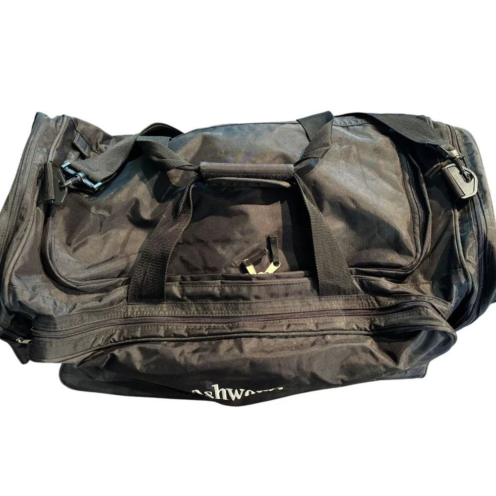 Ashworth Black Nylon Duffel Bag Golf Gym Travel Multi-Pocket Weekender Luggage